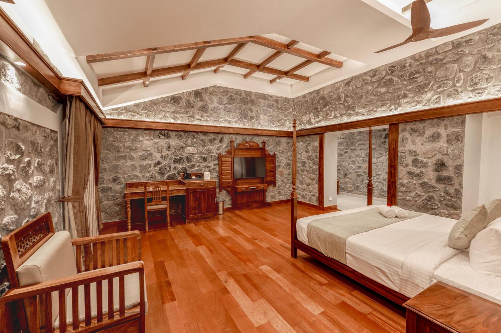 Le Montfort Resort Munnar Exterior photo