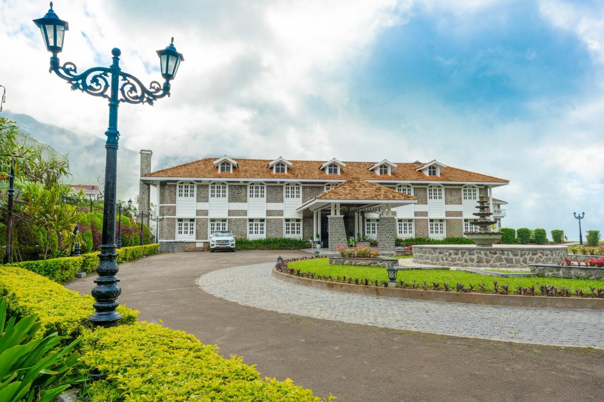 Le Montfort Resort Munnar Exterior photo